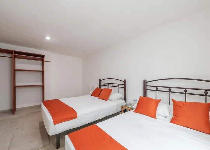 Caracol Hotel