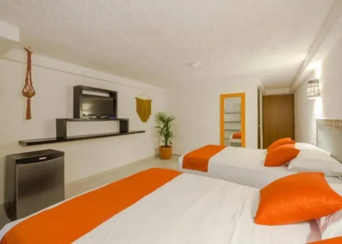 Puerto Caracol 3*