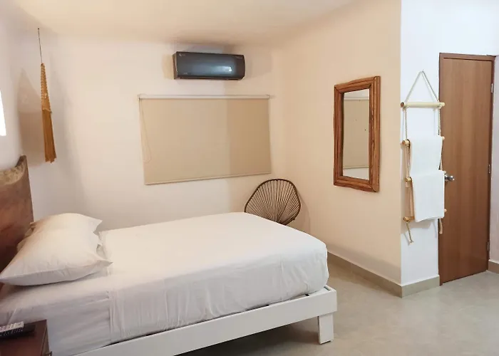 Caracol Hotel